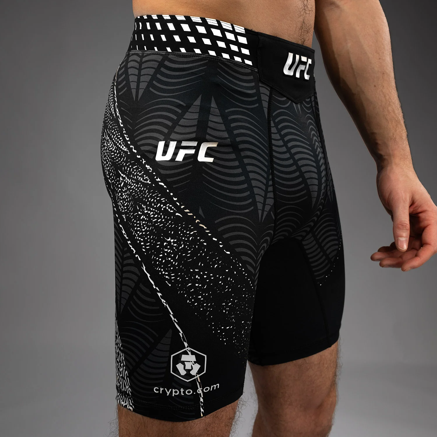 Men’s UFC Zenith by Venum Black Authentic Fight Night Vale Tudo Short - Image 5