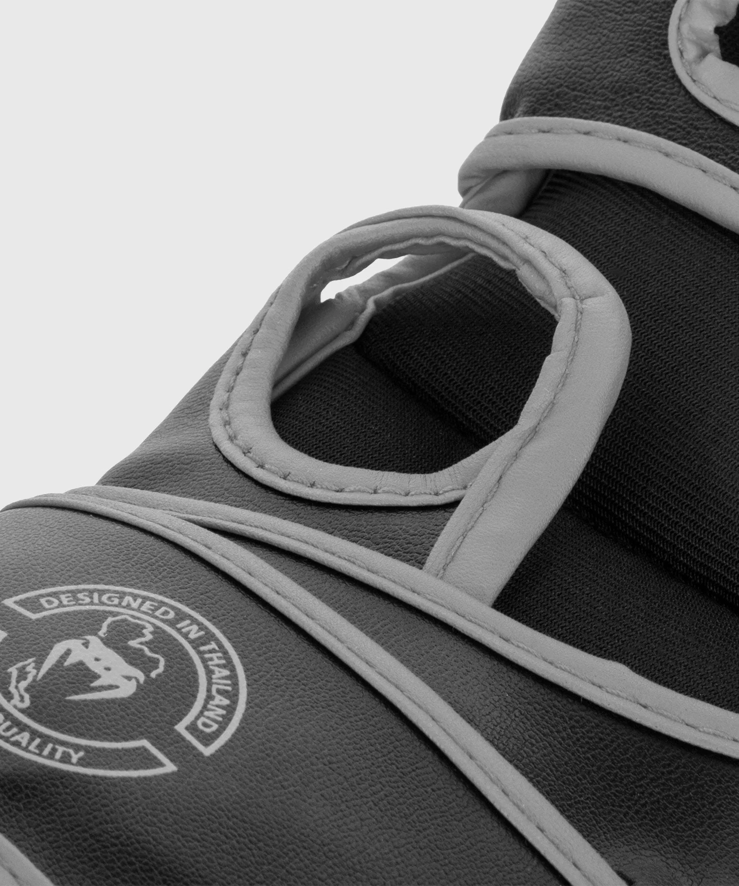 Venum Challenger MMA Gloves - Without Thumb - Black/Grey - Image 5