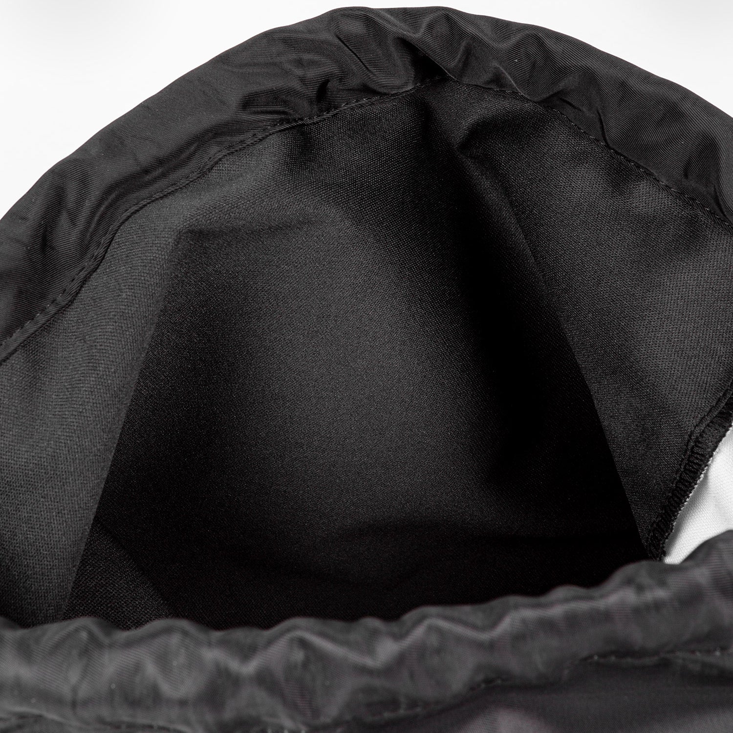 Venum Classic Drawstring Bag - Black/Gold - Image 4