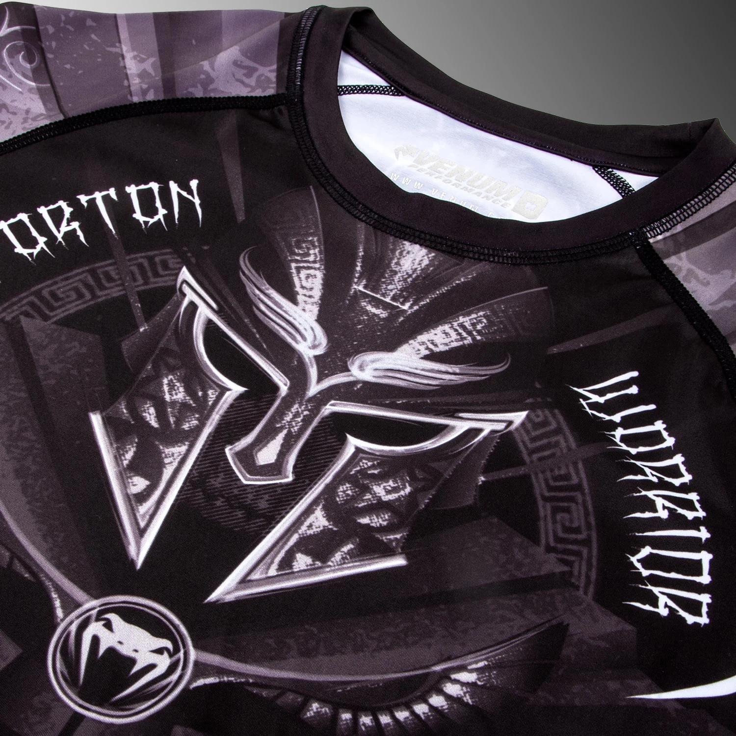 Venum Gladiator 3.0 Rashguard - Black/White - Short Sleeves - Image 5