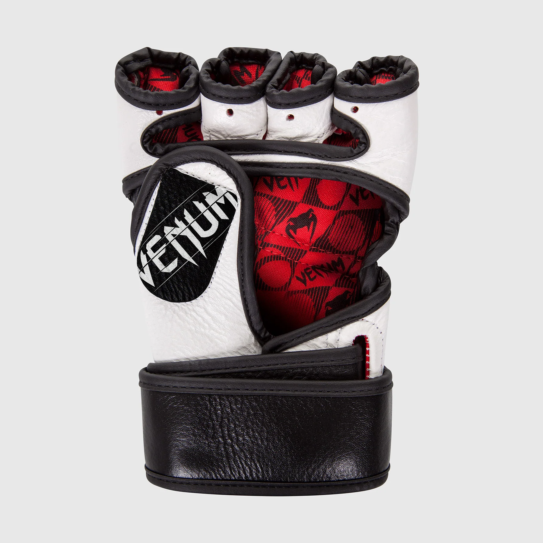 Venum Undisputed 2.0 MMA Gloves - Nappa Leather - Image 4
